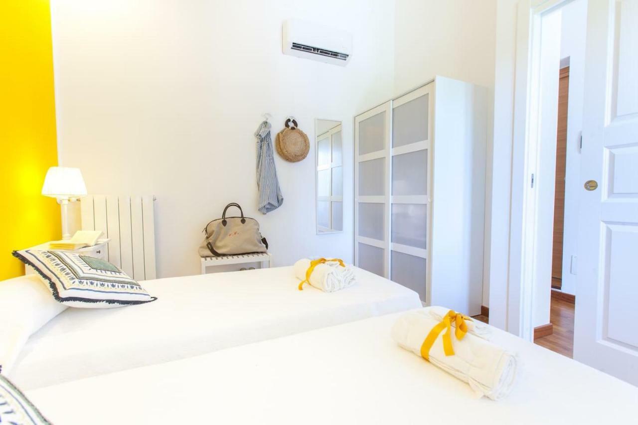 My Home In Mondello Palermo Bagian luar foto