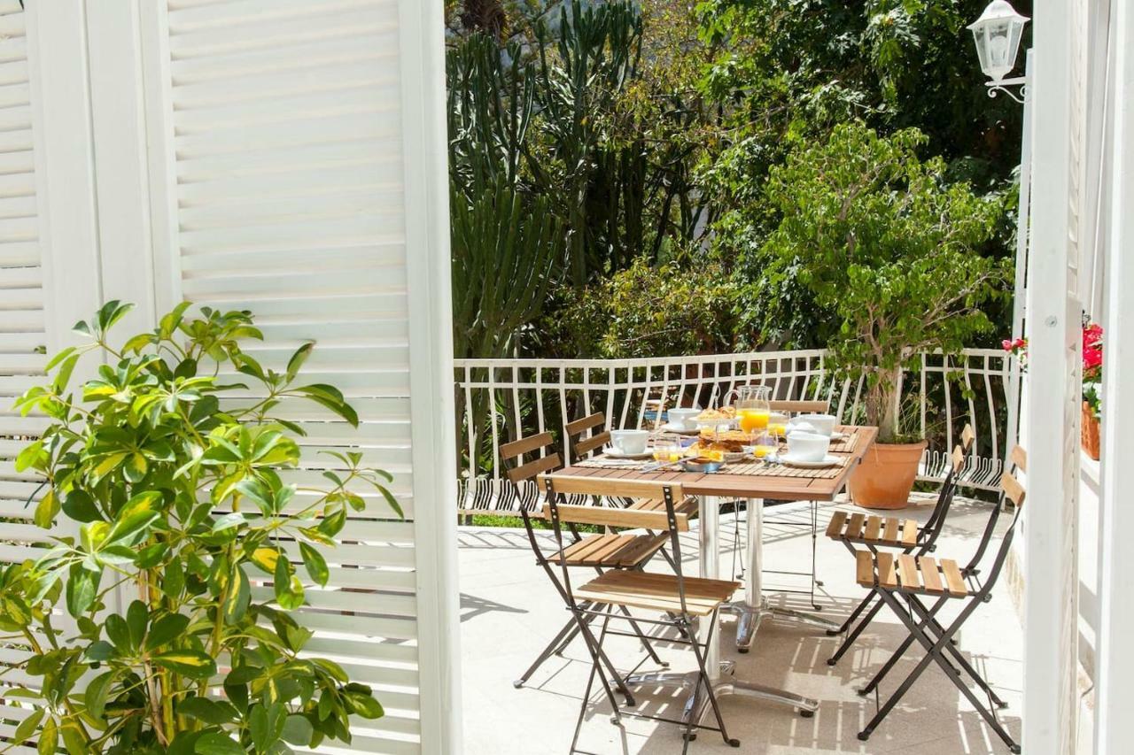 My Home In Mondello Palermo Bagian luar foto