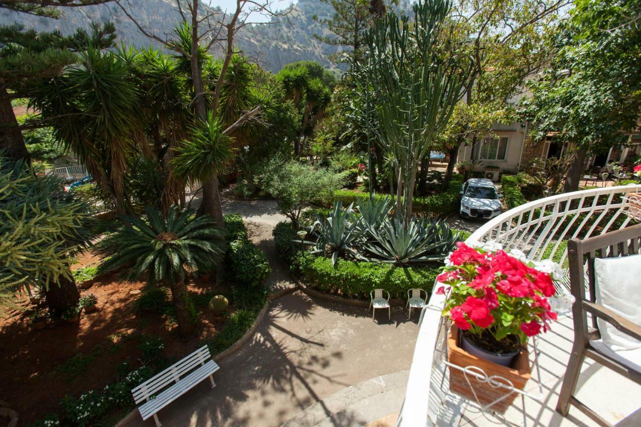My Home In Mondello Palermo Bagian luar foto